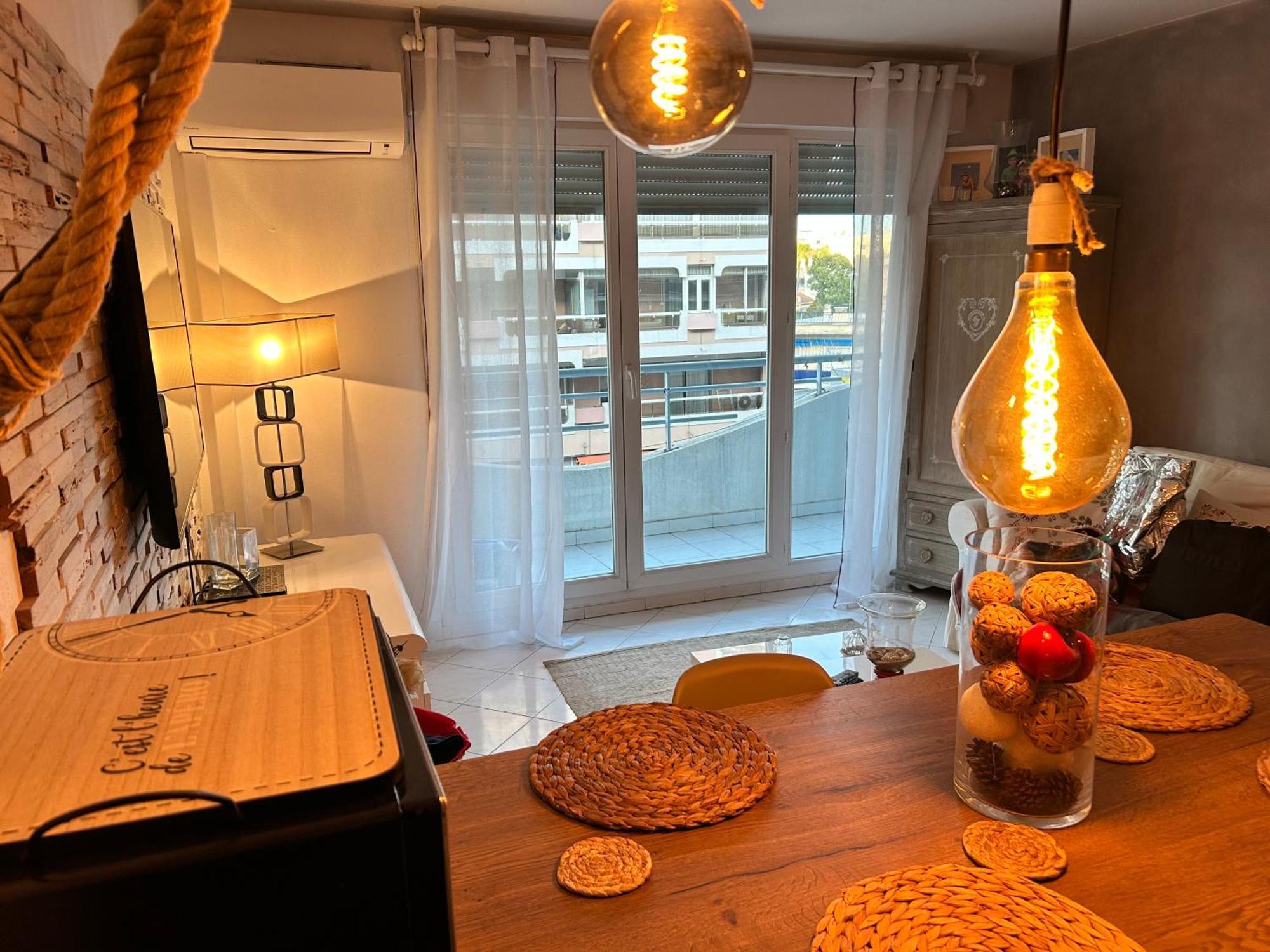 Lamer Juan-les-Pins Zewnętrze zdjęcie